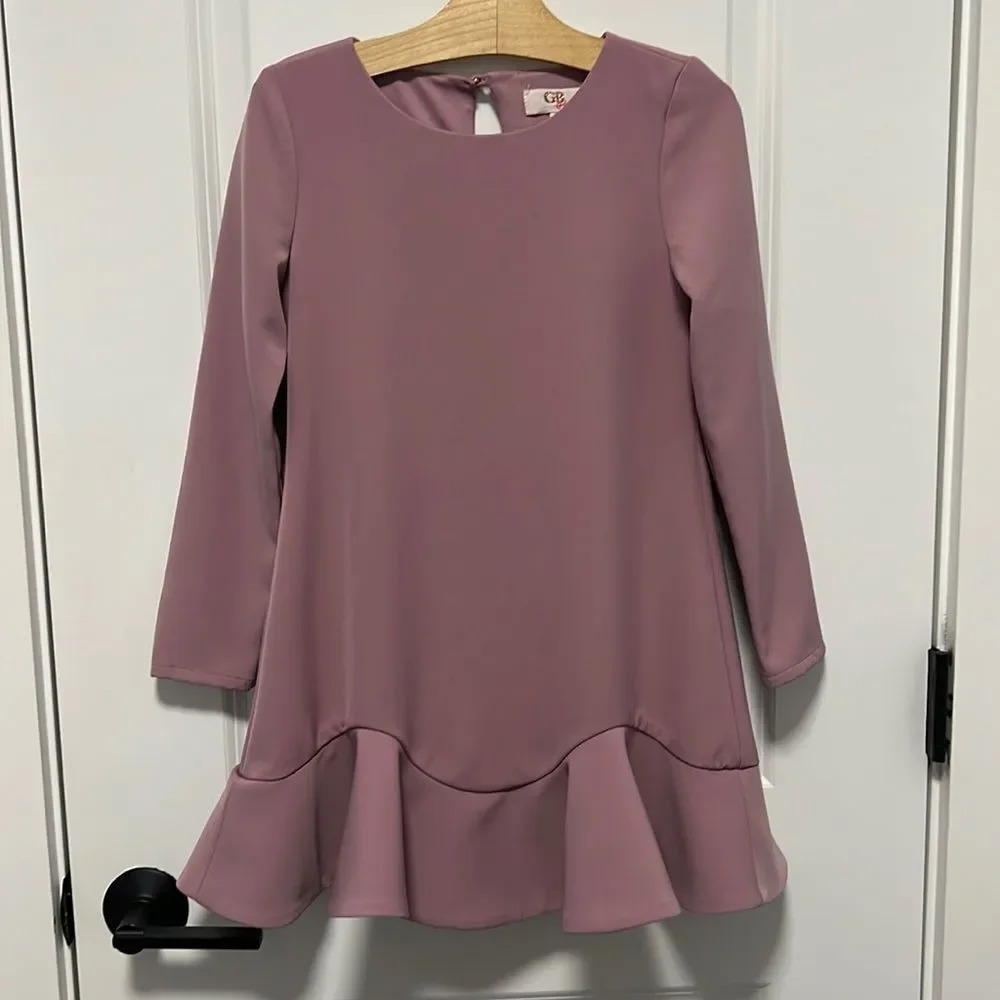 Gianni Bini Girls blush pink dress long sleeves flutter bottom size Small